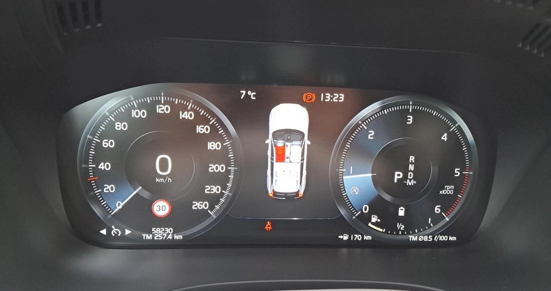 Volvo XC 60 cena 179900 przebieg: 58225, rok produkcji 2021 z Nowa Ruda małe 254